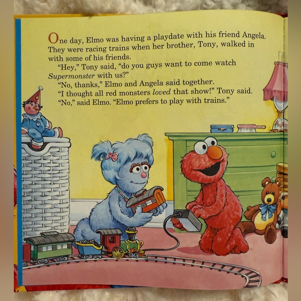 4 Sesame Street Books featuring Elmo, Big Bird, The Count, Grover, & many more - Picture 4 of 16